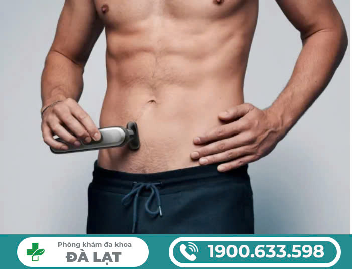 CẠO LÔNG VÙNG KÍN NAM BỊ NỔI MỤN